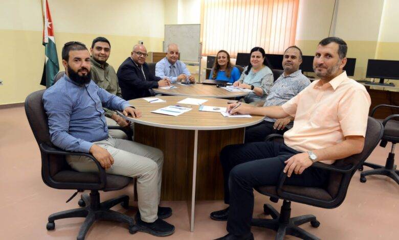 Photo of  ورشة عمل تعريفية لمشروع “بناء القدرة على التكيف مع تغير المناخ في الأردن من خلال تحسين كفاءة استخدام المياه في قطاع الزراعة” في الطفيلة التقنية.
