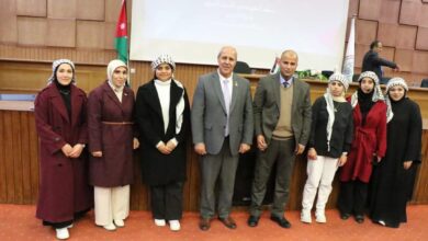 Photo of “جامعة الطفيلة التقنية تحتفي باليوم العالمي للغة العربية من خلال تنظيم اليوم العلمي العاشر بعنوان ‘وصف الطبيعة في الأدب العربي’.”