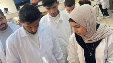 صورة قسم الكيمياء ينظم ورشة علمية حول تحضير المعقمات والمنظفات