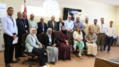 Photo of الشلبي يسلّم المشاركين شهادات دورة متخصصة في أنظمة معالجة مياه الصرف الصحي اللامركزية
